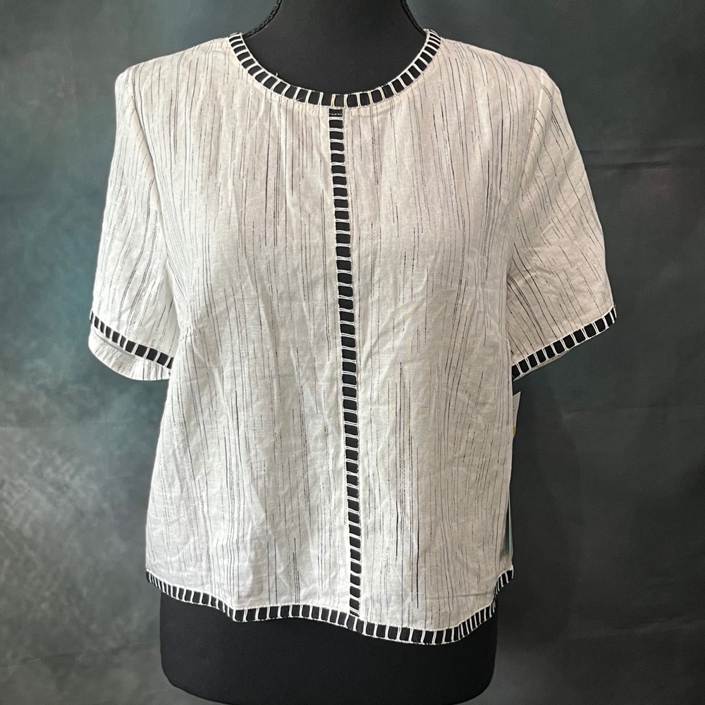 CeCe White & Black Short-Sleeve Boxy Blouse